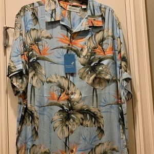 Roundtree & yorke Hawaiian shirt